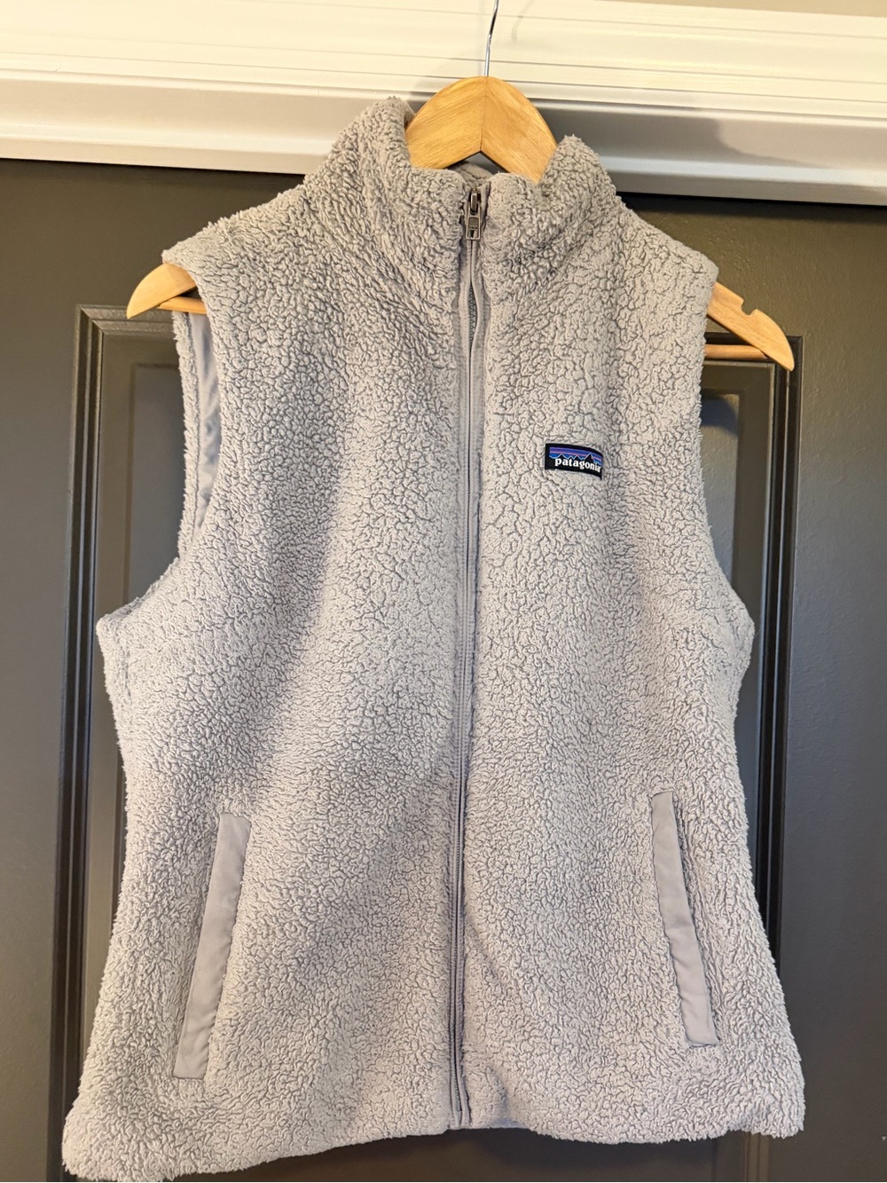 Patagonia Los Gatos Vest - Picture 2 of 4